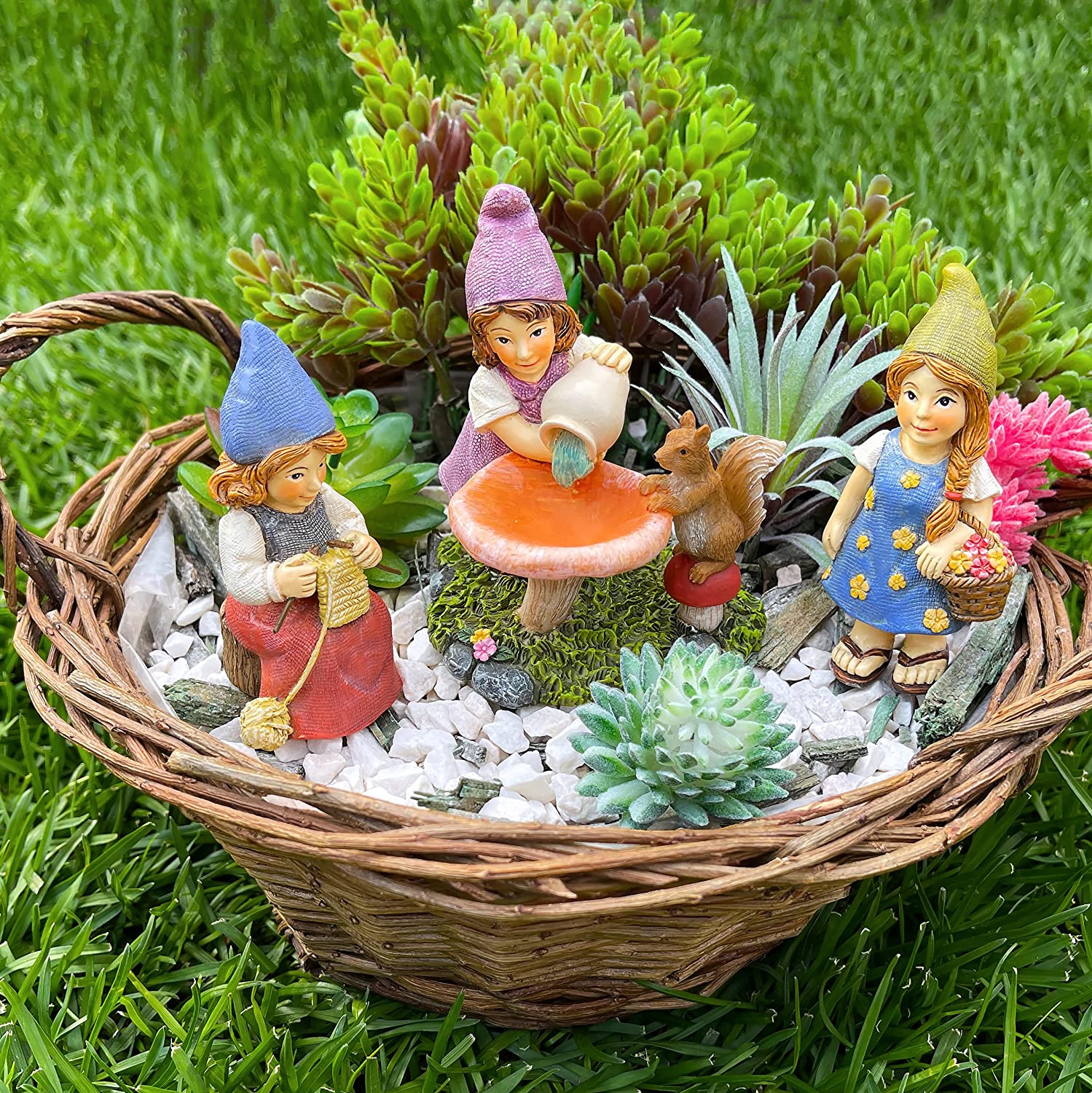 Mini Figurine newest Decor miniature Fairy Garden Gnome Garden